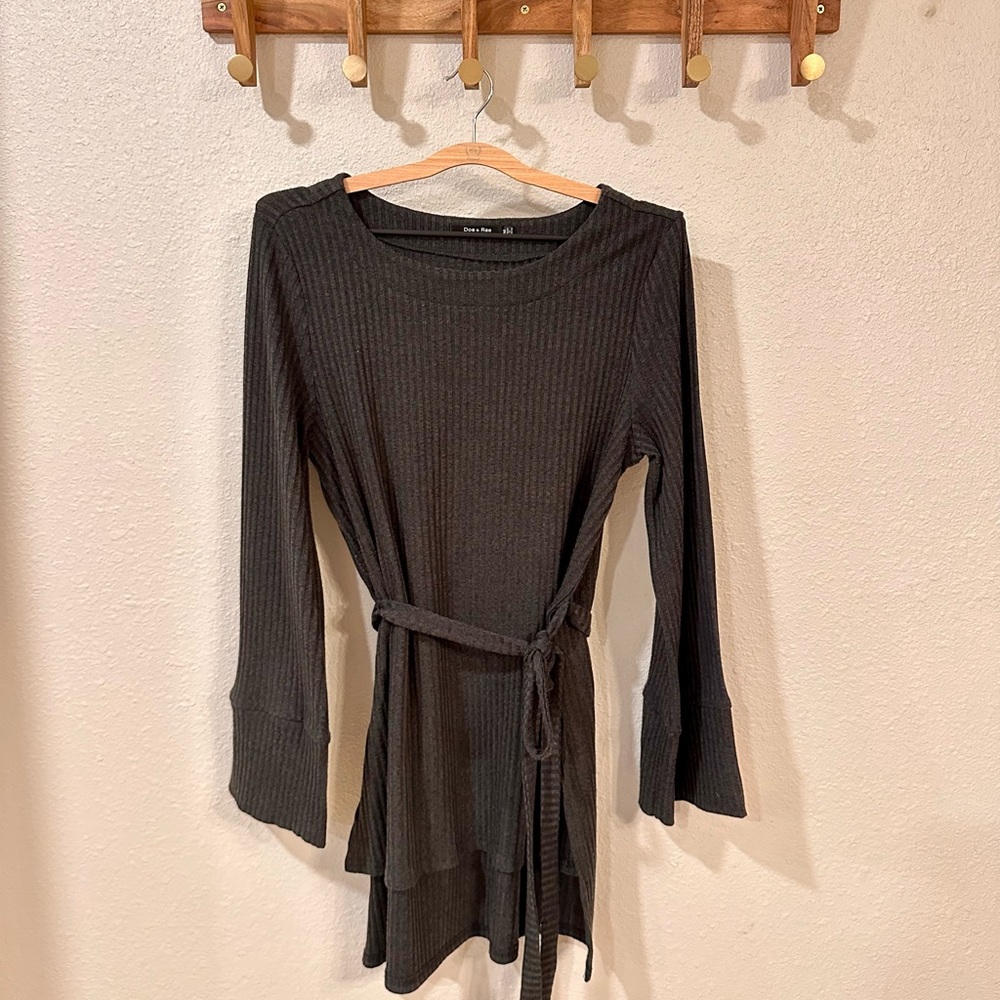 Doe‎ & Rae sweater dress